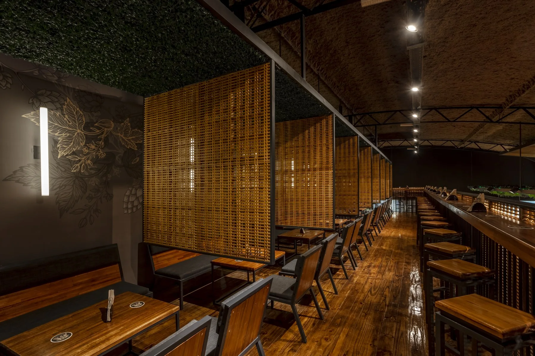 The Nim Bar — foto 1