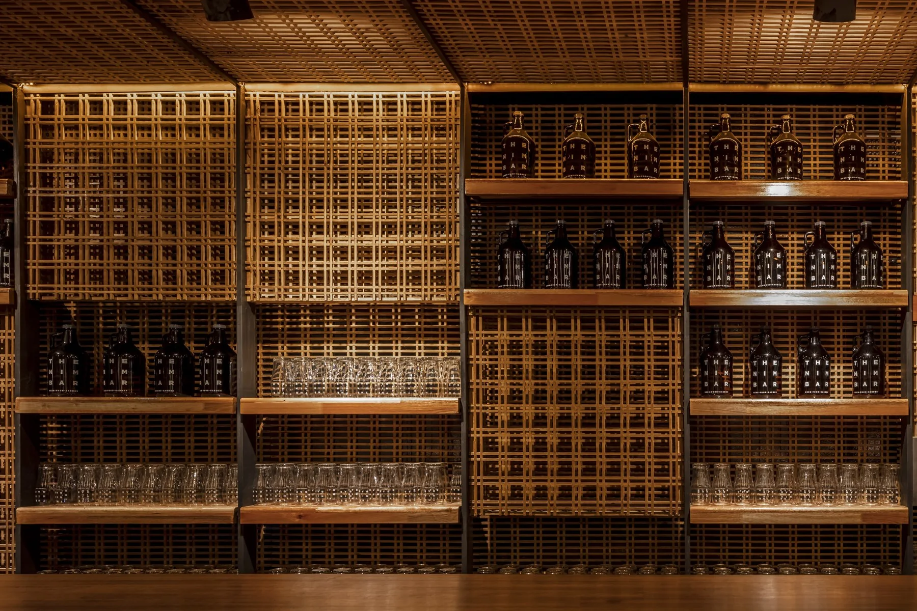 The Nim Bar — foto 4