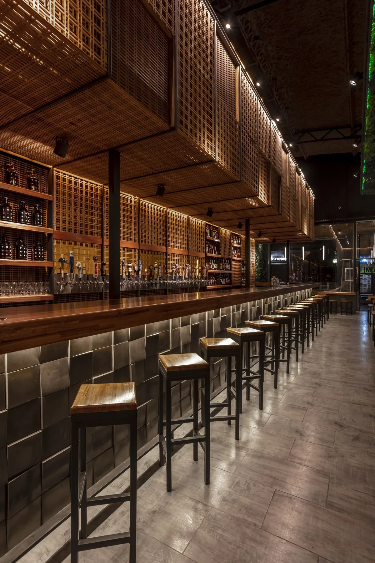 The Nim Bar — foto 5