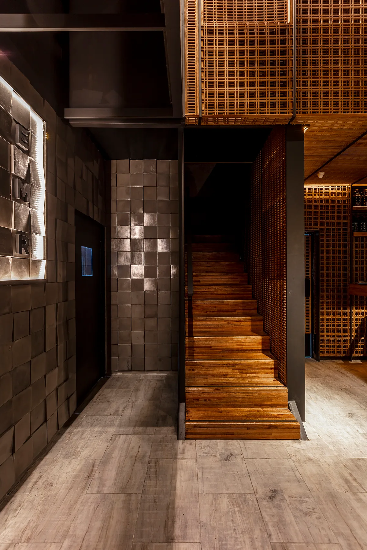 The Nim Bar — foto 19