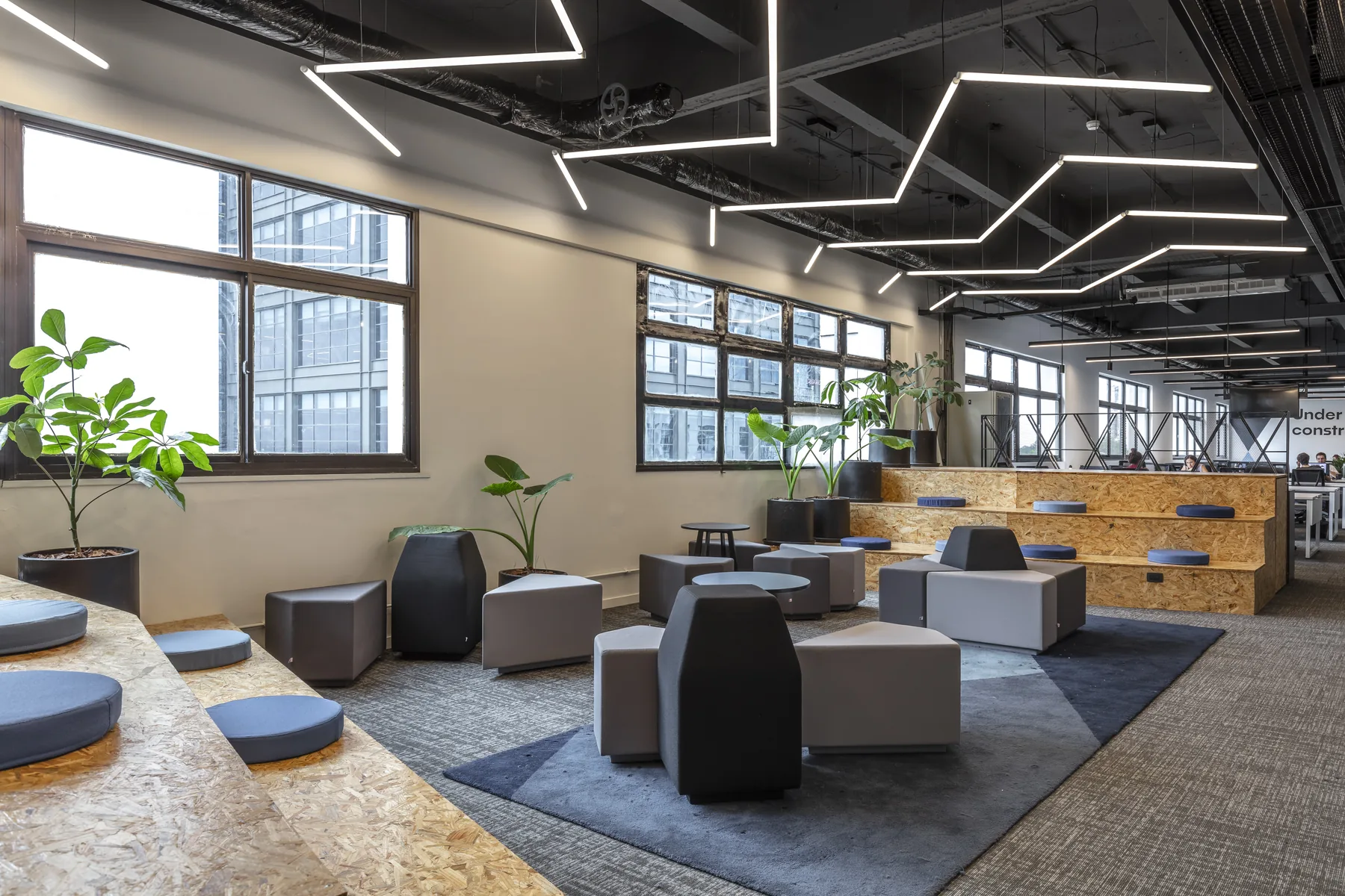 Contemporary Interior Design by Braun Publishing — image 7
