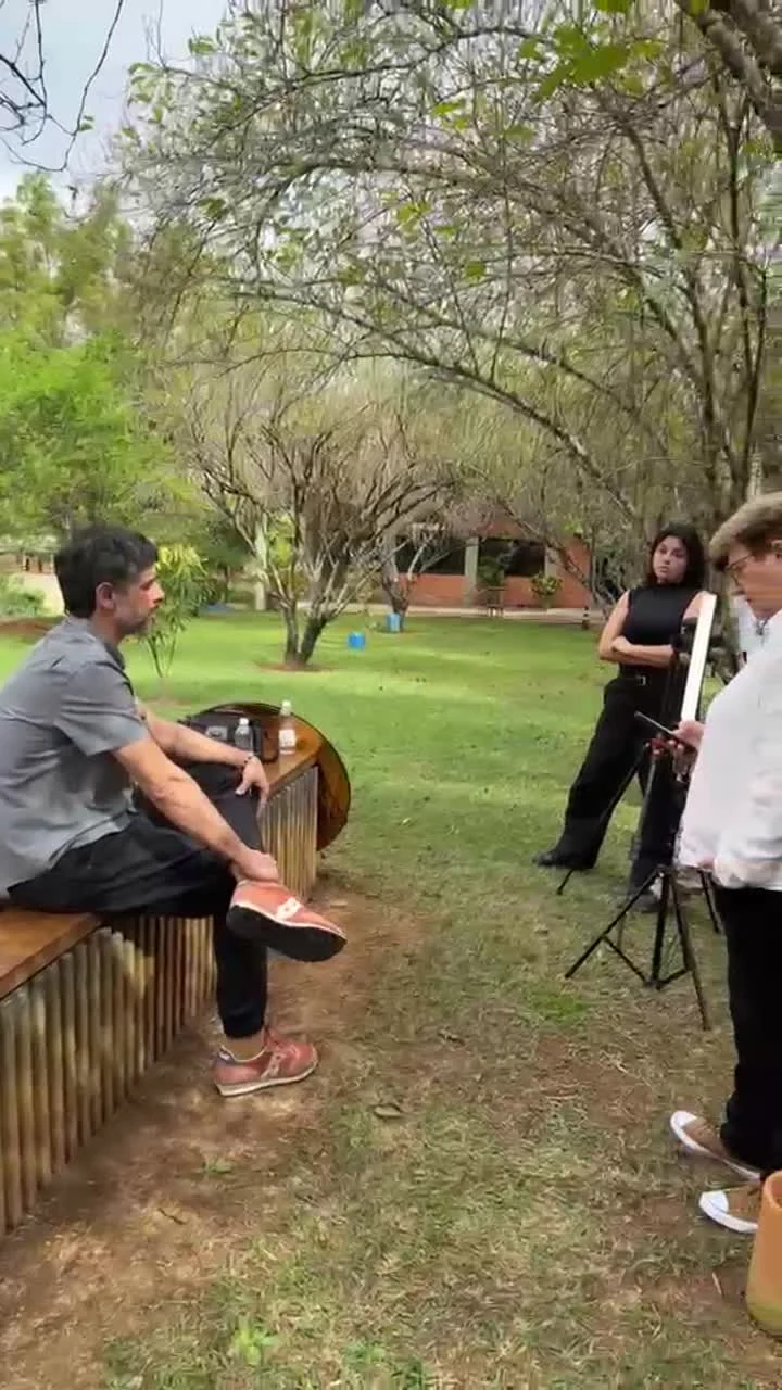 Entrevista de Hitzig Militello Arquitectos en la planta de Indusparquet en Tietê, Brasil